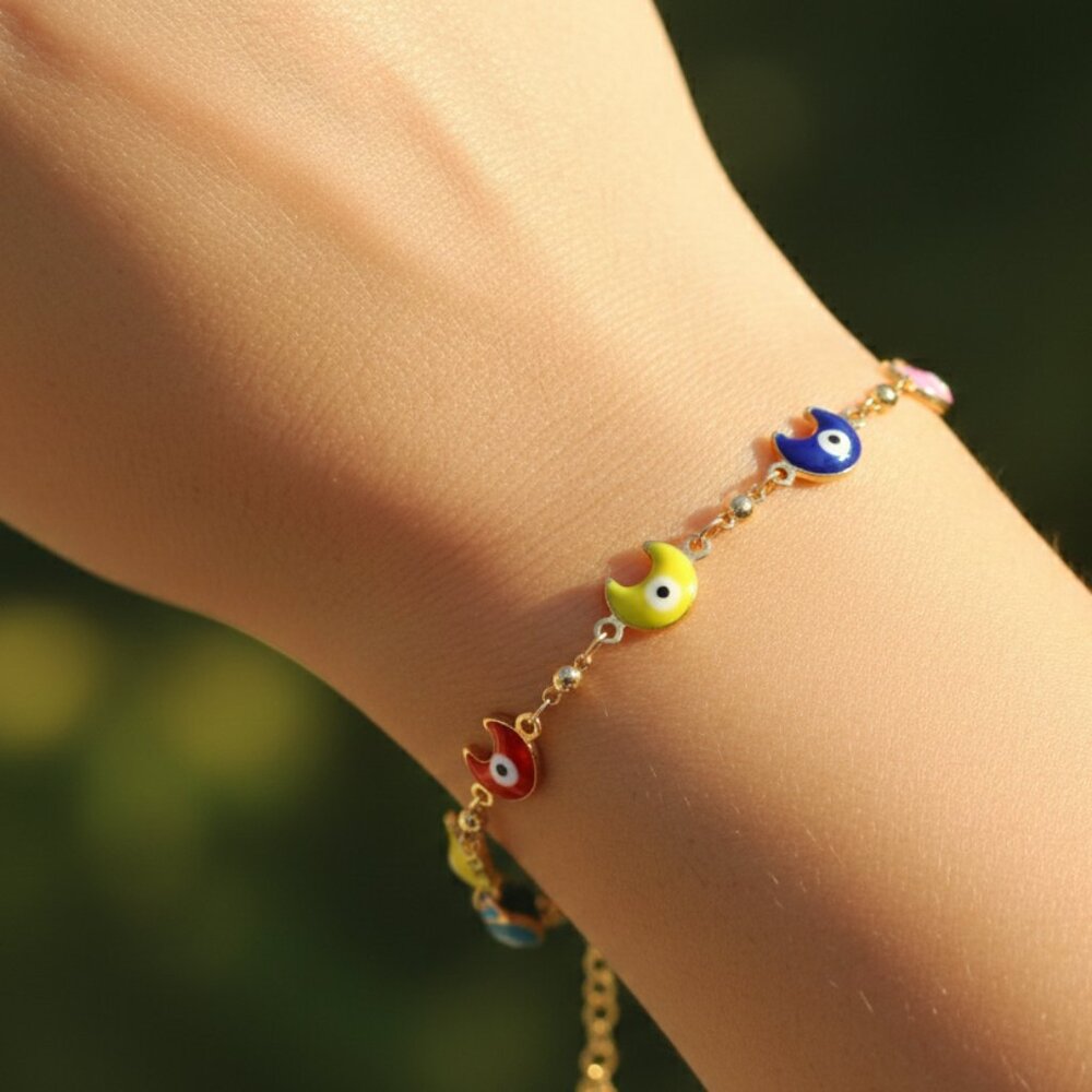 "Trendy Handmade Bracelet – A Stylish Gift for Women & Girls, MAR092151